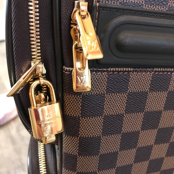 Authentic Louis Vuitton Trolley - Picture 7 of 7